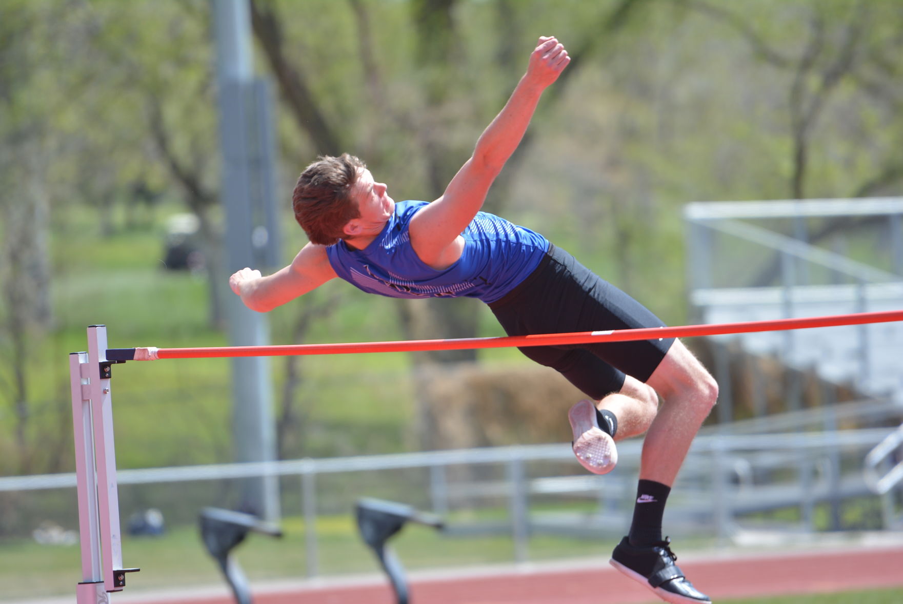 Cool high jump photo.JPG